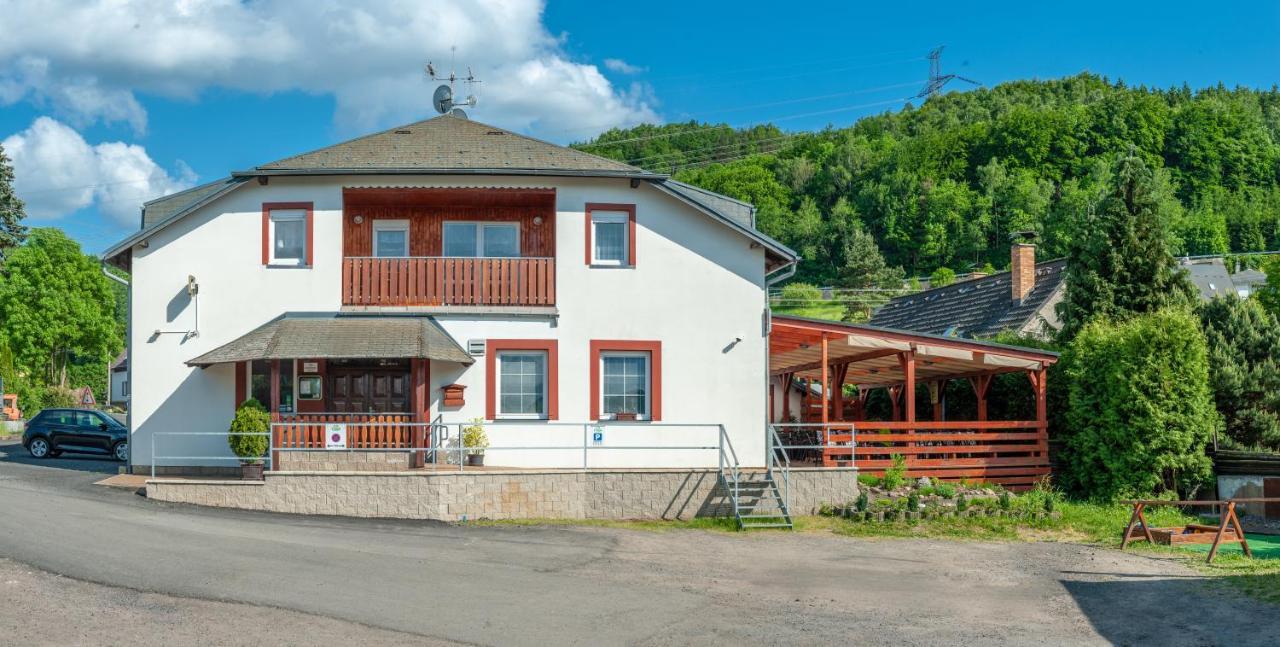 Penzion V Udoli Hodkovice nad Mohelkou Exteriör bild