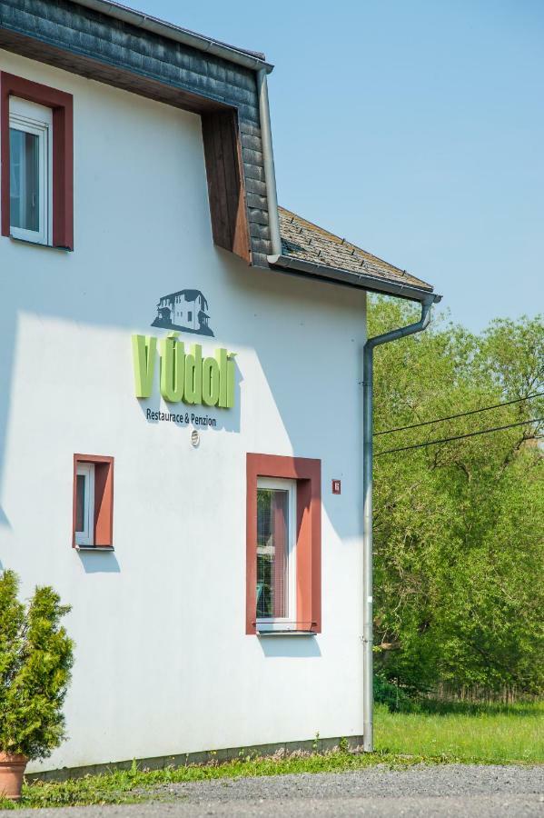 Penzion V Udoli Hodkovice nad Mohelkou Exteriör bild